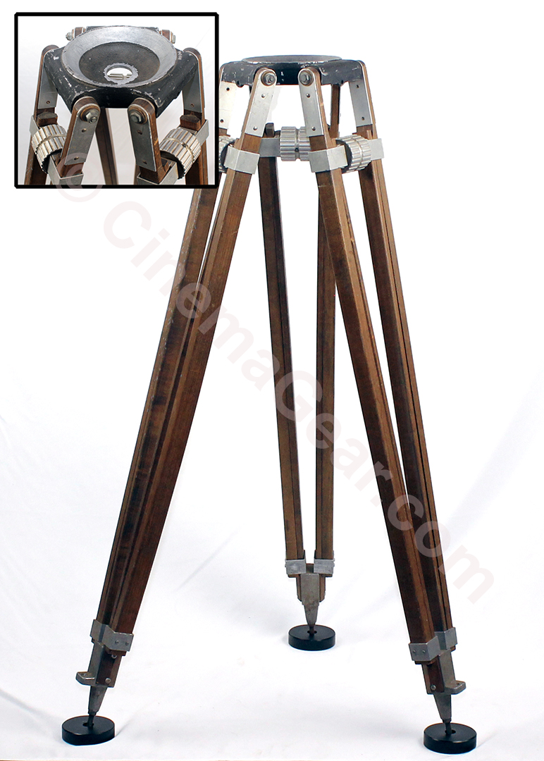 Wooden tripod with bowl top
