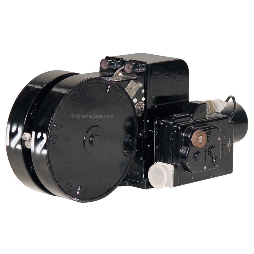 Mitchell KF-8 aircraft reconnaissance camera