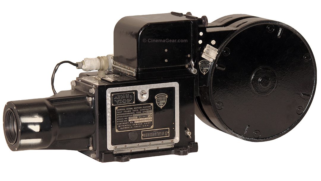 Mitchell KF-8 aircraft reconnaissance camera