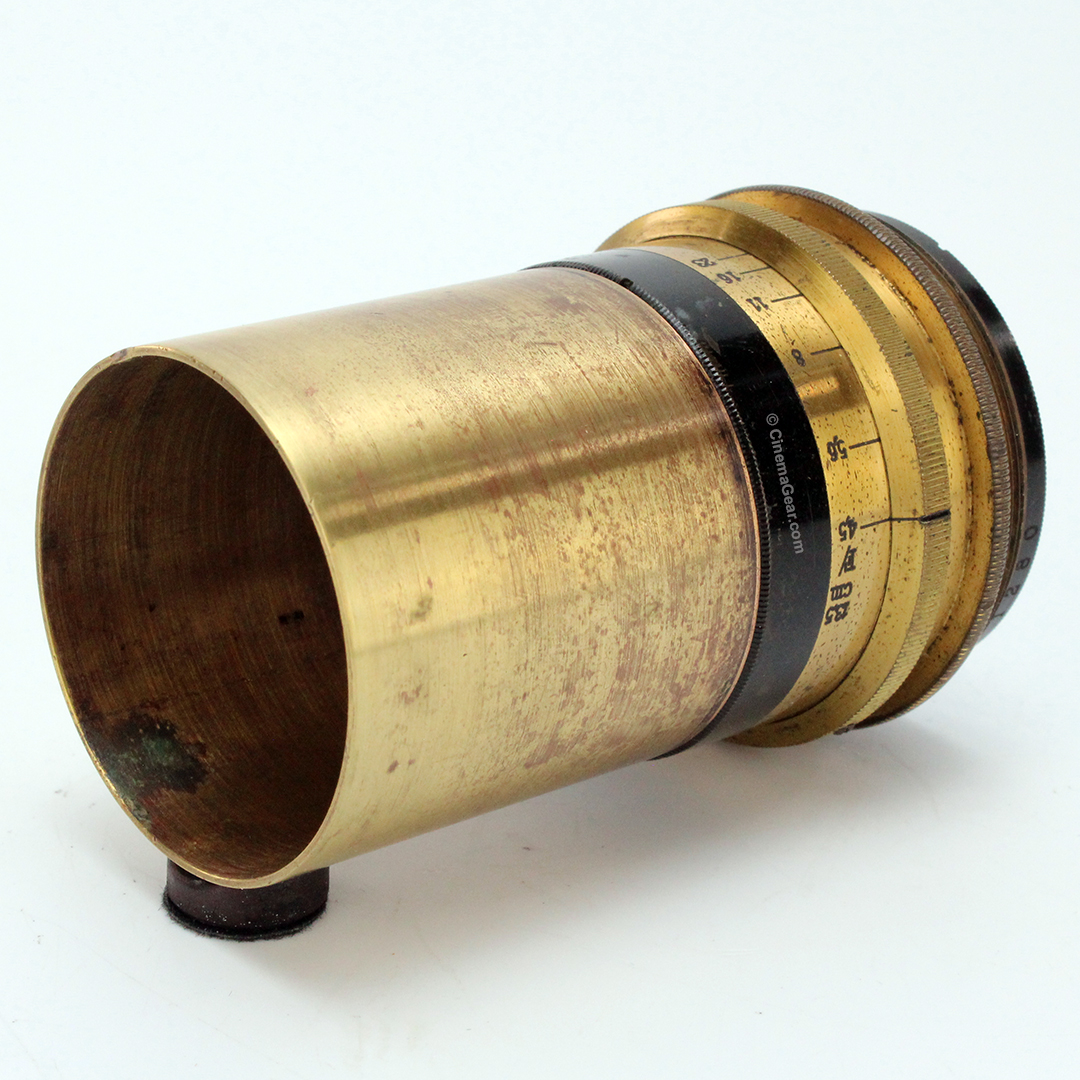 Zeiss Jena Tessar 13.5cm f4.5 lens in threaded mount.